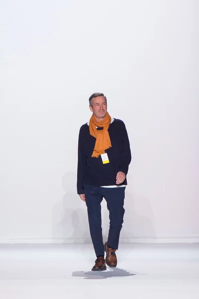 Look 74